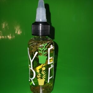 Earthly Flowers Moisturizing Hair Oil With Infused Herbs